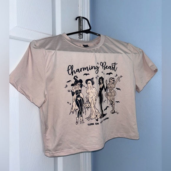 Women’s Halloween Shirt - Picture 7 of 10